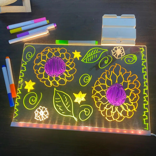 Pizarra LED Mágica - con 7 marcadores de colores – ¡Dibuja con luz y diversión!